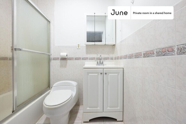 Foto del edificio - Room in Shared 4 bed/3 bath home in Fort Greene