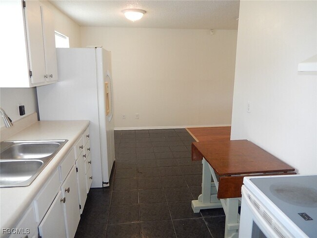 Foto del edificio - 3309 2nd St SW