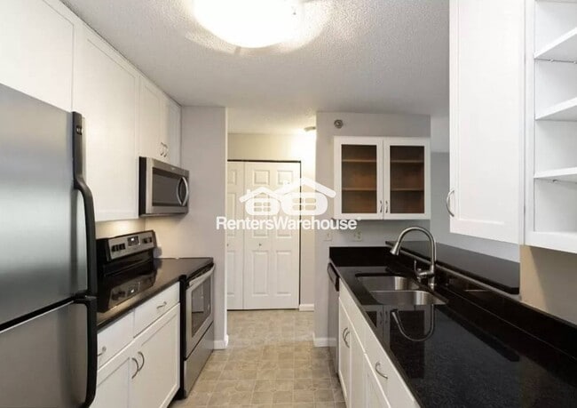 Building Photo - 6145 Chasewood Pkwy