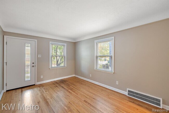 Foto del edificio - 531 Albany St