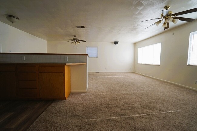 Foto del edificio - 301 Berwick Ave