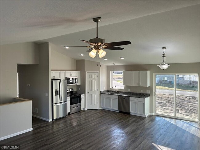 Building Photo - 18512 Salem St NW