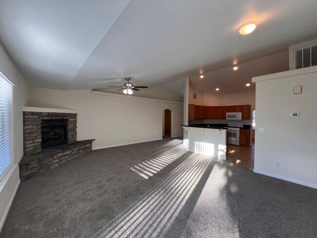 Building Photo - 108 Desert Lakes Drive, Fernley