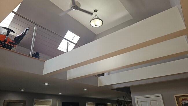 Building Photo - 133 Cedar St