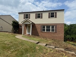 Building Photo - 153 Spruce Valley Dr