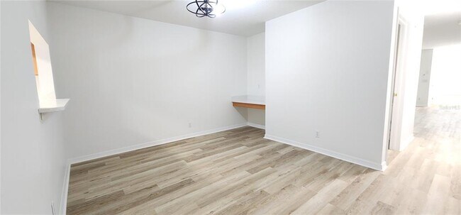 Foto del edificio - 259 Castlekeeper Pl