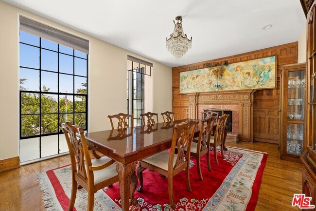 Foto del edificio - 333 Dalehurst Ave