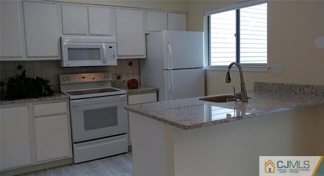 Foto del edificio - 433B Andover Dr