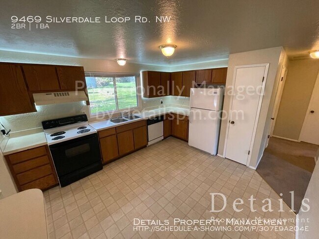 Foto del edificio - 9469 Silverdale Loop Rd NW