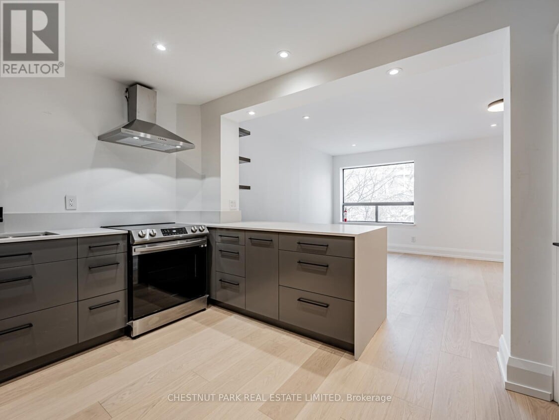 Photo principale - 607 Huron St