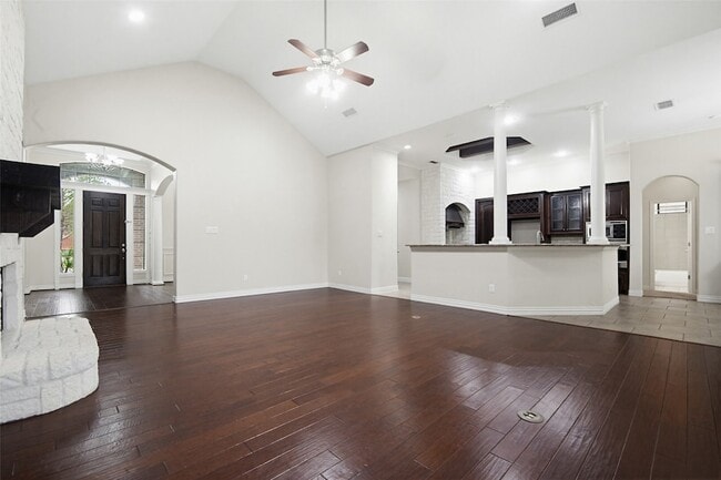 Foto del edificio - 3205 High Ridge Ct