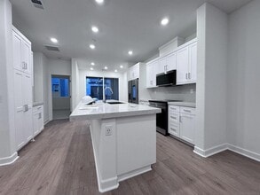 Building Photo - 12045 Sienna Ln