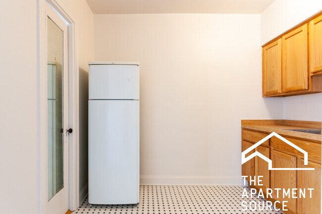 Foto del edificio - 4531 N Ashland Ave