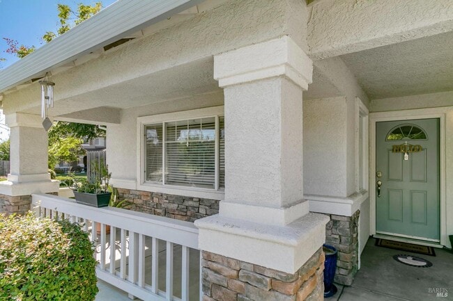 Building Photo - 3257 Vista Del Lago Way