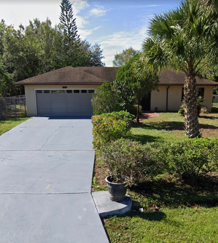 Primary Photo - 902 Salerno Ct