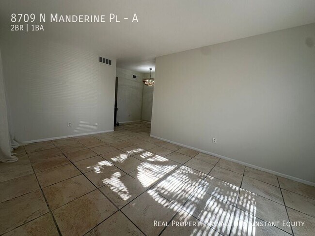 Foto del edificio - 8709 N Mandarine Pl