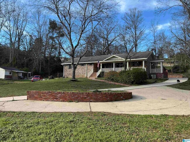 Foto del edificio - 4866 Overton Rd