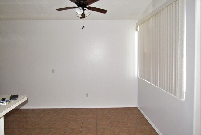 Building Photo - Very nice 2 Br house with 1 car garage