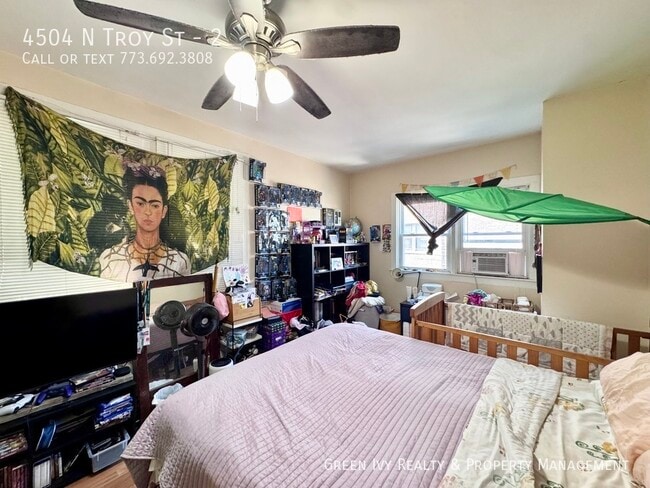 Foto del edificio - 4504 N Troy St