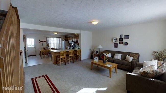 Foto del edificio - 2801 Heartwood Ct