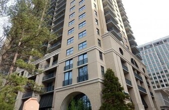 Building Photo - 3040 Peachtree Rd NW