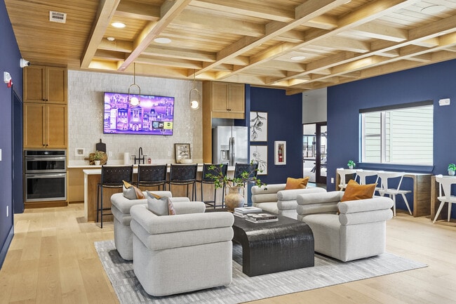 Building Photo - Rovena at Mt. Zion