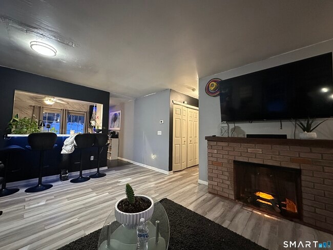 Foto del edificio - 203 Oakland St