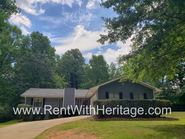 Building Photo - 4832 Timber Ridge Dr