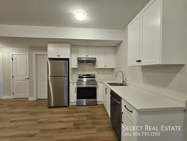 Building Photo - 46058 Bonny Ave