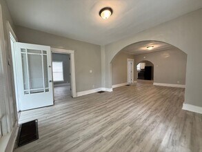 Building Photo - 1203 S Shipley St