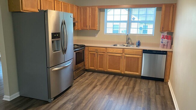 Foto del edificio - 116 Vineyard Dr