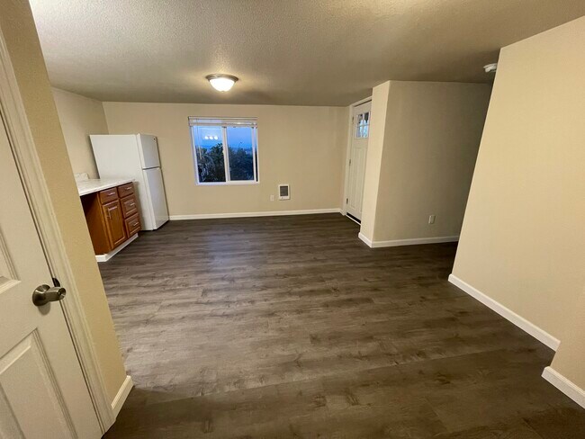 Building Photo - 15168 SW 119th Ave