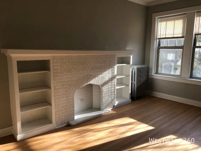 Foto del edificio - 3537 N Troy St