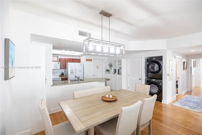 Building Photo - 7275 SW 90th St