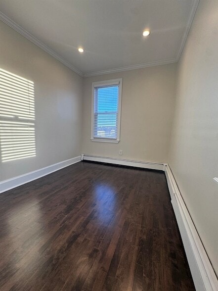 Photo - 14 River St House