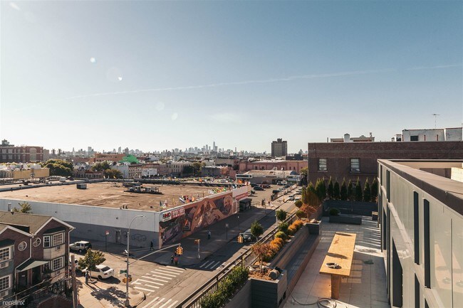 Building Photo - 83 Wyckoff Ave