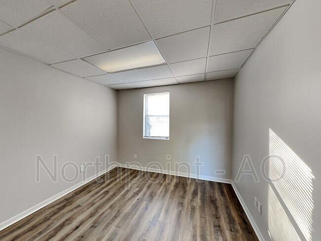 Building Photo - 5455 Red Berry Ln SW