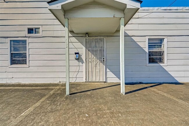 Foto del edificio - 2504 Leeland St