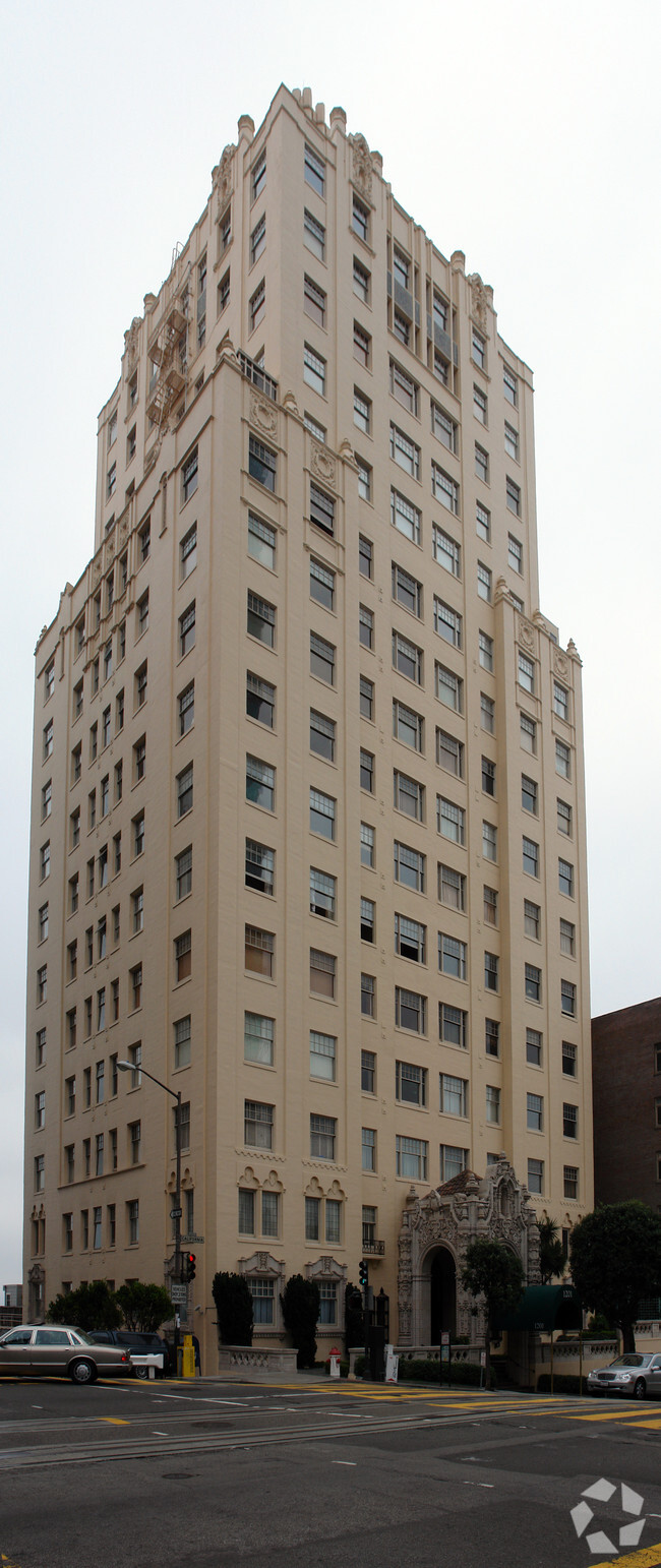 Foto del edificio - Cathedral Apartments Co-Operative