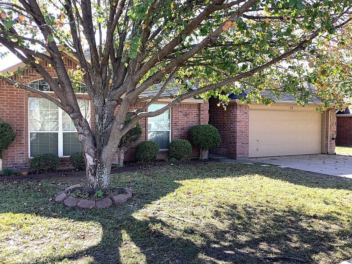 Foto principal - 112 Chesterfield Cir
