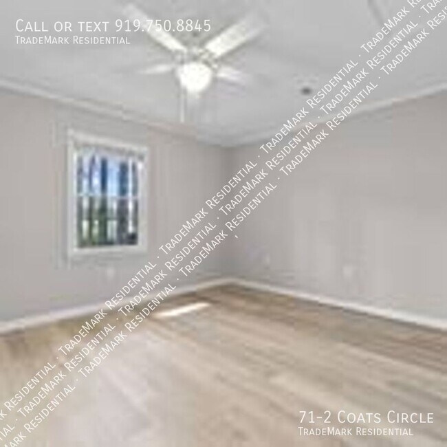Building Photo - 2 Bedroom 1 Bath