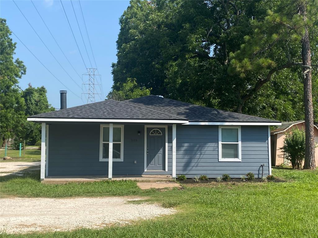 516 Coleman St, Clute, TX 77531 House Rental in Clute, TX