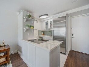 Building Photo - 445 Kaiolu St