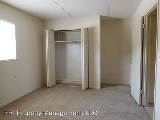 Building Photo - 302 S Spring Garden Ave