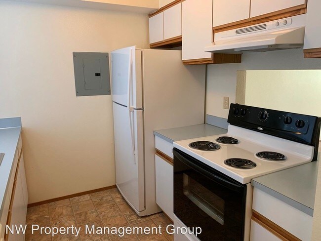 Foto del edificio - 9722 272nd Pl NW