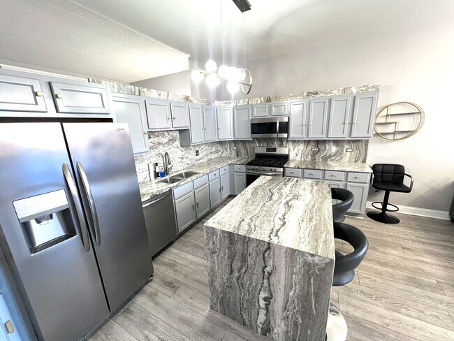 Foto del edificio - 3630 N Harlem Ave