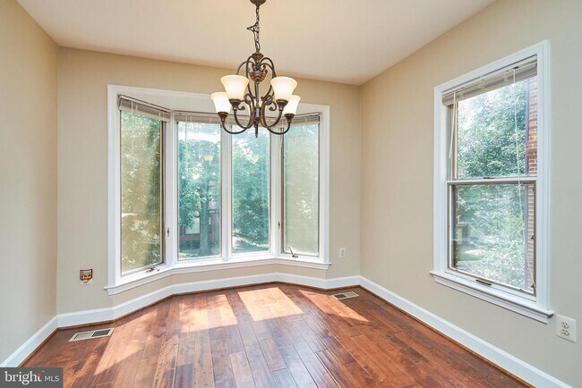 Building Photo - 1473 Hampton Hill Cir