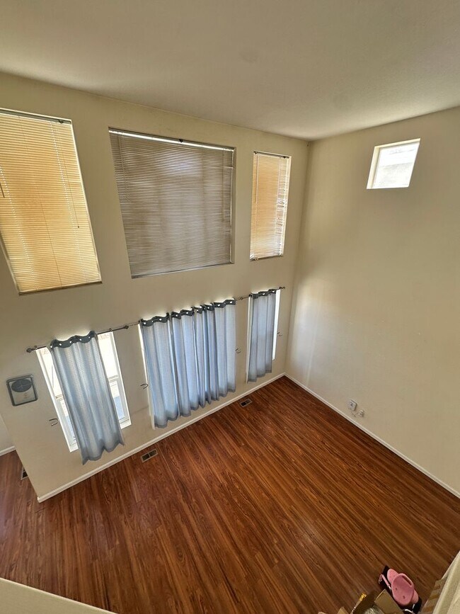 Foto del edificio - 3 bedroom single family home for rent in Thornton!