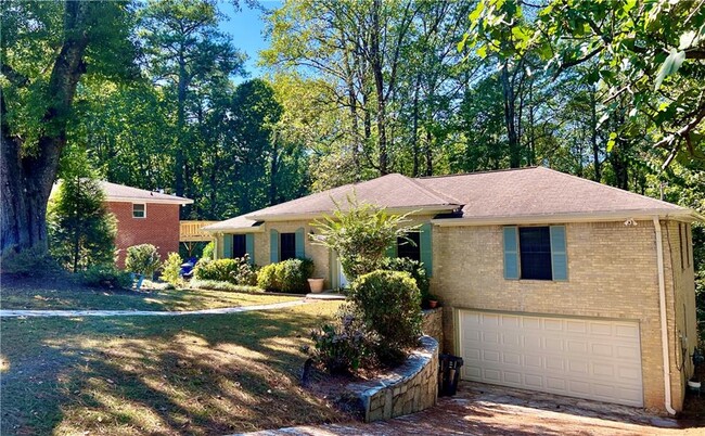 Foto del edificio - 3211 Flamingo Dr