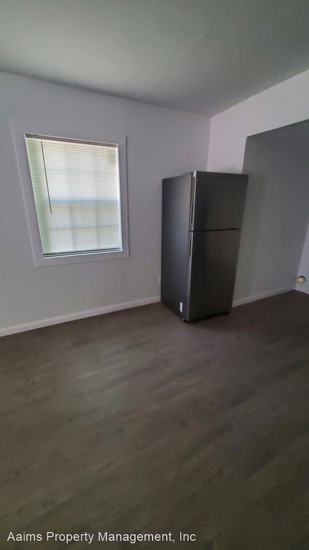 Foto del edificio - 2 br, 2 bath House - 903 Locust Street